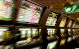 cr7vip slot Permainan Slot – pengalaman bermain slot jackpot progresif di perangkat mobile dan desktop dengan antarmuka responsif